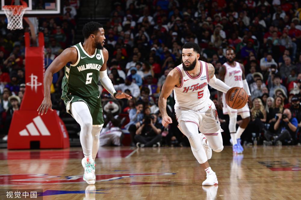 转会市场的 转会市场的