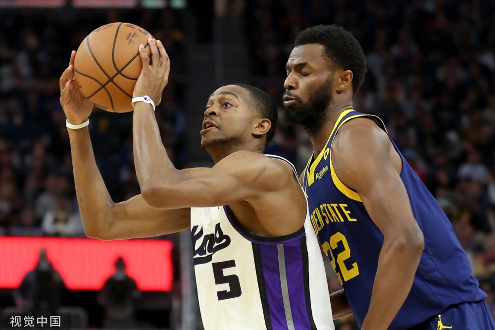 他在社交媒 他在社交媒