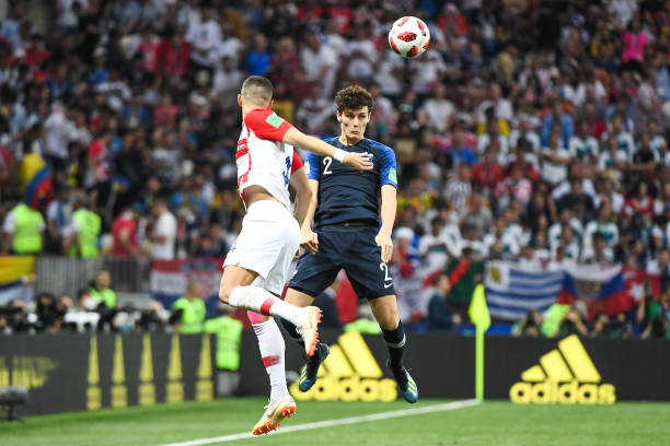 稳健与惊喜 稳健与惊喜